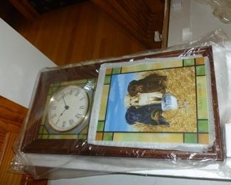 Lighted clock with interchangeable lab panels