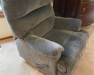 Recliner 