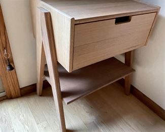 Side table with drawer 