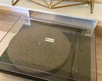 ProJect turntable 