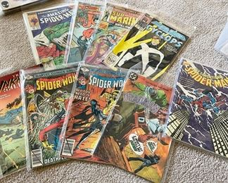 Vintage and modern comic books (DC, Marvel, Spider-Man, Superman, Batman and more)