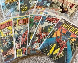 Vintage and modern comic books (DC, Marvel, Spider-Man, Superman, Batman and more)