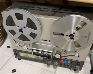 Vintage Realistic  reel to reel