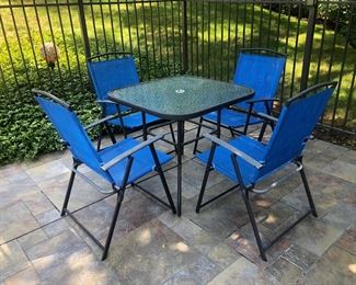 Table w/4 Blue Chairs