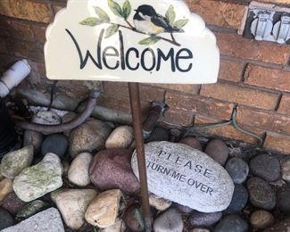 Welcome Sign, Rocks Decor