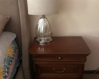 Night Stand w/Lamp