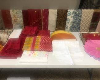 Runners, Cloths, Napkins, Mats