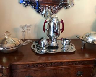 Mid-Century Set, Bakelite Handles