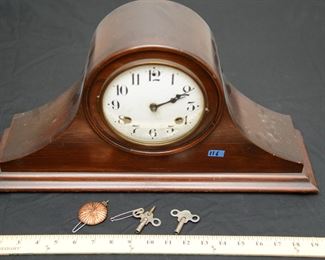 mantel clock