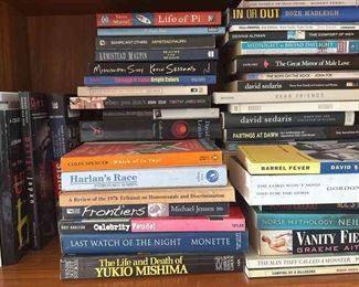 TOI010 - Paperback And Hardback Books