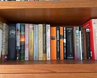 TOI025 - Hardback And Paperback Books