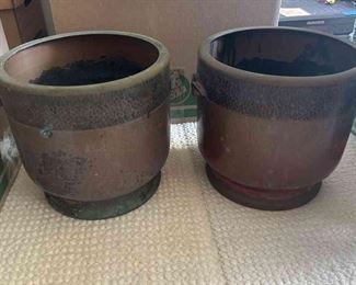 TOI092 - Two Vintage Hibachi Containers