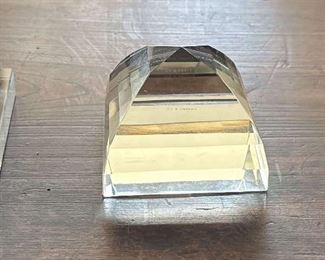 TOI174 - Tiffany And Co. Crystals