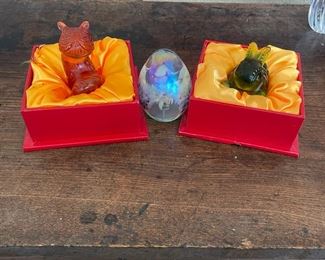 TOI212- Liuli Tiger Crystal Art, Liuli Rabbit Crystal Art, And Crystal Egg
