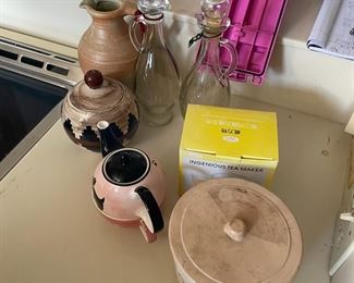 TOI236- Mystery Lot Of Tea Pots And Others