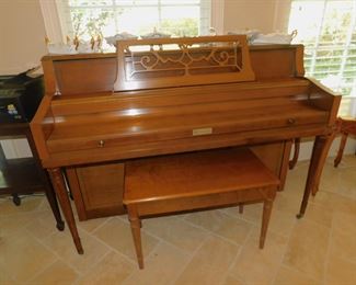 Wurlitzer Console Piano