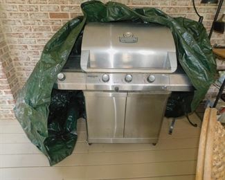 Charbroil Gas Grill