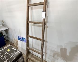 #10) - $50 Solid Wood Antique Decorative Barn Ladder. Tapers at Top. 16 x 72.