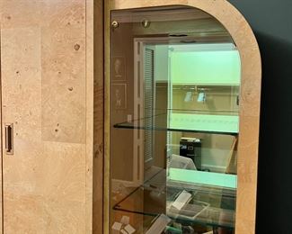 #112) - $500 - Vintage Henredon Scene II OliveAsh Burled Wood 3 Piece Amoire/Media Cabinet. With Glass Display Shelves. Lighted. 4 Glass Shelves. 3 Shelves inside cabinet. Hanging Rod. 4 Drawers. Full Width 80 Inches wide. Center Section. 34 x 22 x 86. Each side 23 x 16 x 78. Available for pick up near the Country Club Plaza in KCMO