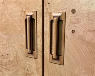 #112) - $500 - Vintage Henredon Scene II OliveAsh Burled Wood 3 Piece Amoire/Media Cabinet. With Glass Display Shelves. Lighted. 4 Glass Shelves. 3 Shelves inside cabinet. Hanging Rod. 4 Drawers. Full Width 80 Inches wide. Center Section. 34 x 22 x 86. Each side 23 x 16 x 78. Available for pick up near the Country Club Plaza in KCMO