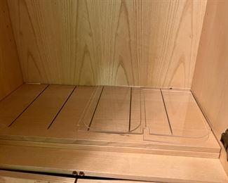 #112) - $500 - Vintage Henredon Scene II OliveAsh Burled Wood 3 Piece Amoire/Media Cabinet. With Glass Display Shelves. Lighted. 4 Glass Shelves. 3 Shelves inside cabinet. Hanging Rod. 4 Drawers. Full Width 80 Inches wide. Center Section. 34 x 22 x 86. Each side 23 x 16 x 78. Available for pick up near the Country Club Plaza in KCMO