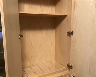 #112) - $500 - Vintage Henredon Scene II OliveAsh Burled Wood 3 Piece Amoire/Media Cabinet. With Glass Display Shelves. Lighted. 4 Glass Shelves. 3 Shelves inside cabinet. Hanging Rod. 4 Drawers. Full Width 80 Inches wide. Center Section. 34 x 22 x 86. Each side 23 x 16 x 78. Available for pick up near the Country Club Plaza in KCMO