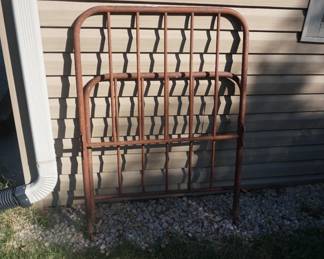 bed frame iron