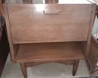 BEAUTIFUL Original Mid-Century Modern Bedroom Suite (2 Nightstands, Tall "Dania" Dresser, & Low "Dania" Dresser) By Merton Gershun For American Of Martinsville (NEAR MINT CONDITION!)