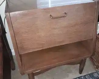 BEAUTIFUL Original Mid-Century Modern Bedroom Suite (2 Nightstands, Tall "Dania" Dresser, & Low "Dania" Dresser) By Merton Gershun For American Of Martinsville (NEAR MINT CONDITION!)