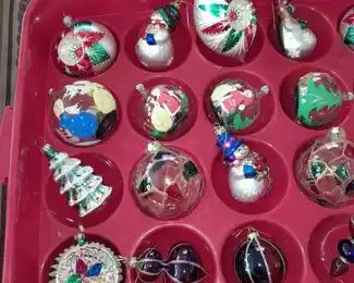 Glass Christmas Ornaments (Antique, Vintage, & Contemporary)