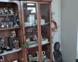 BEAUTIFUL Mid-Century Modern Dining Room Hutch/Display Cabinet W/ Original Hardware