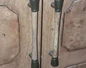 BEAUTIFUL Mid-Century Modern Dining Room Hutch/Display Cabinet W/ Original Hardware