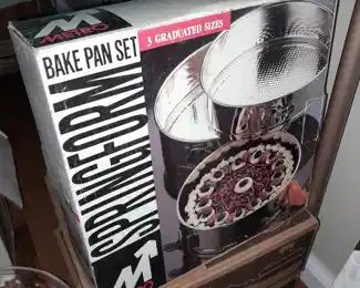 Springform Bake Pan Set (In Box)