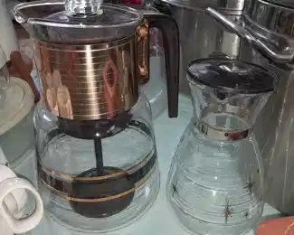 Vintage Mid-Century Modern Glass Caraffes/Teapots