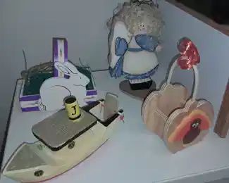 Mini Wooden Decor Figures