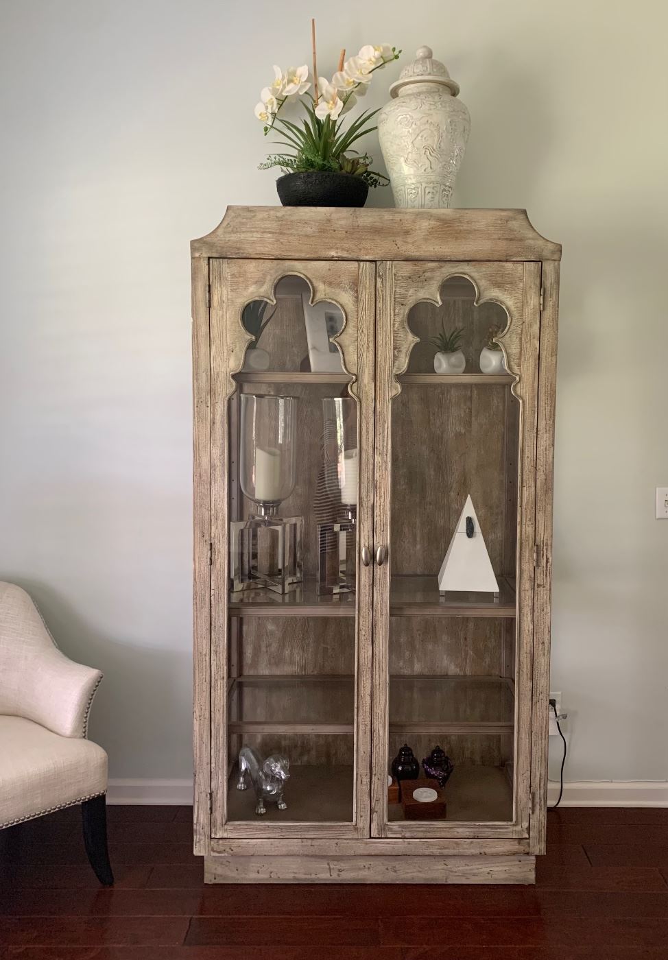 Beautiful Cabinet by Hooker Furniture