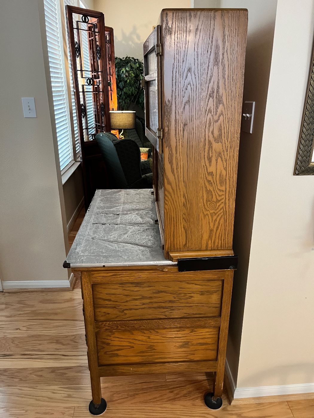 Devlin Estate Sale in Spring, Texas. Sale... starts on 8/18/2023