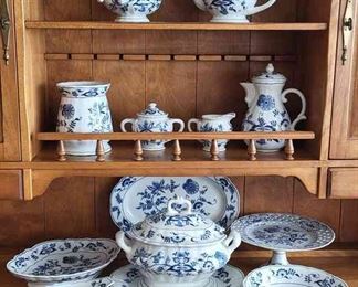 Vintage Blue Danube China