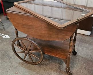 WOOD TEA / SERVING CART WITH GLASS TRAY
