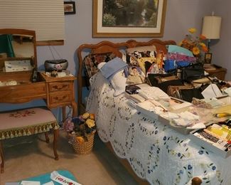 Queen -(sleep number) bed set
Includes:
Sleep number matress 
Head/foot board
Frame
Makeup desk with seat 
Dresser with mirror 