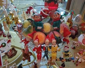 Elves on the shelves!!!