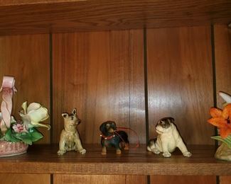 Dog figures 