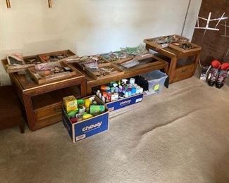 Coffee table and two matching end tables, circa 1970s