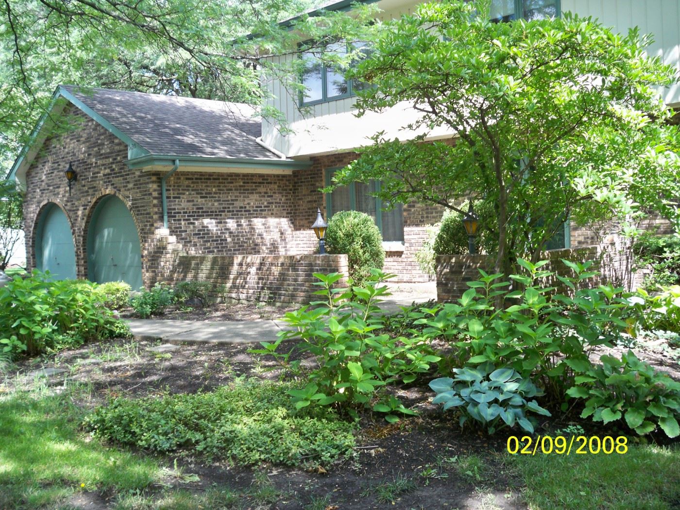 WESTERN SPRINGS ESTATE SALE in Western Springs, IL starts on 8/4/2023
