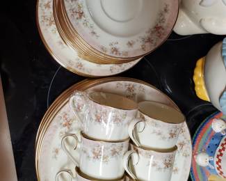 Partial set of Noritake