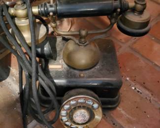 Rotary dial phone