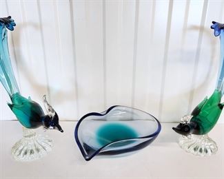 Two 14" pheasants with matching 12" x 9" bowl by Archimedes Seguso, Murano, Italy.