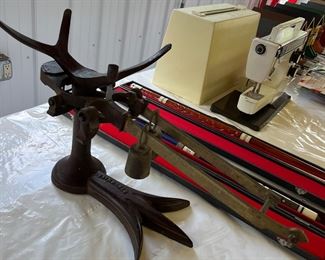 Antique mercantile scale