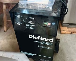 DieHard Battery Charger 220/40/2 Amps
