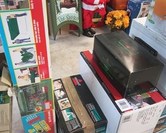 EZ Up Instant Shelter, Bessel Little Green Clean Machine